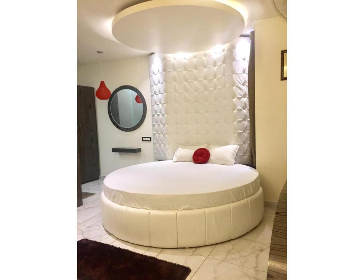 Hotel The Royal, Sehore Buitenkant foto