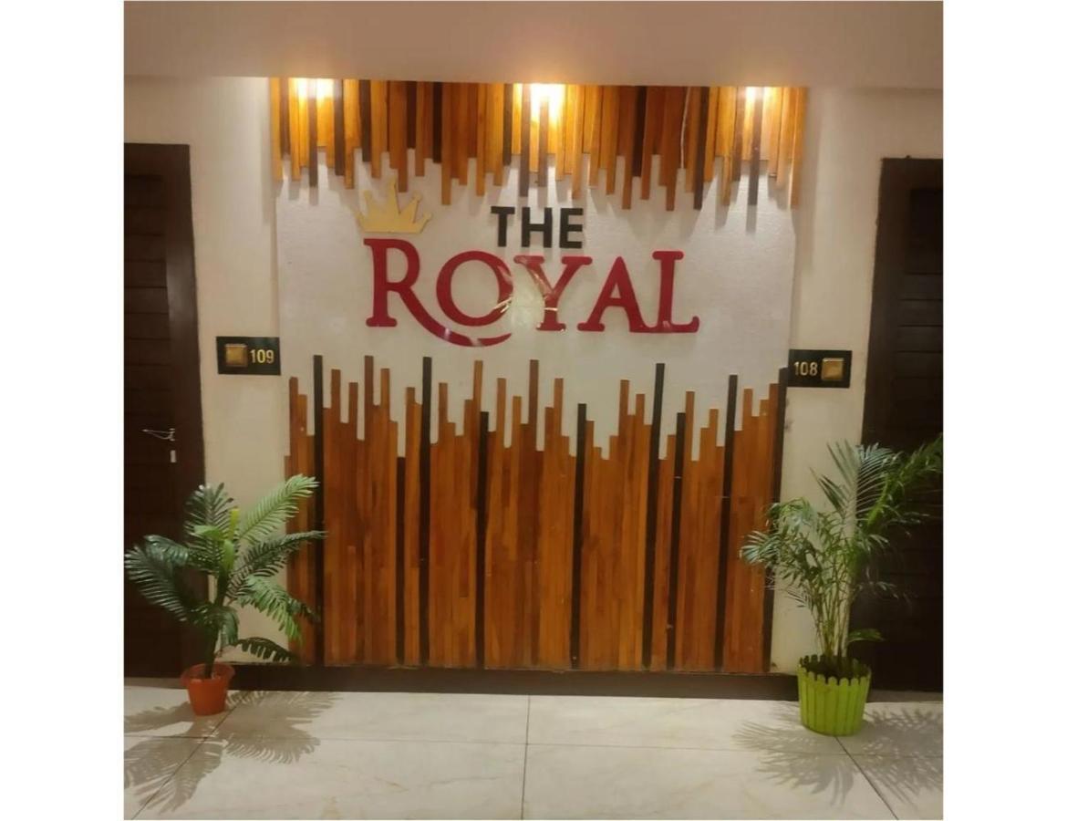 Hotel The Royal, Sehore Buitenkant foto